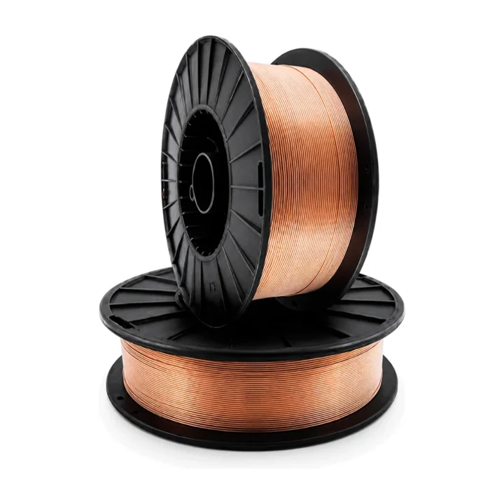 Dois carretéis de arame Baupower cobreado para soldagem MIG/MAG, em fundo branco